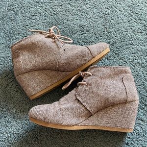 Toms Wedges